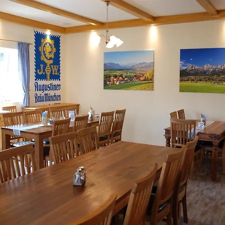 Отель Stangl 2*